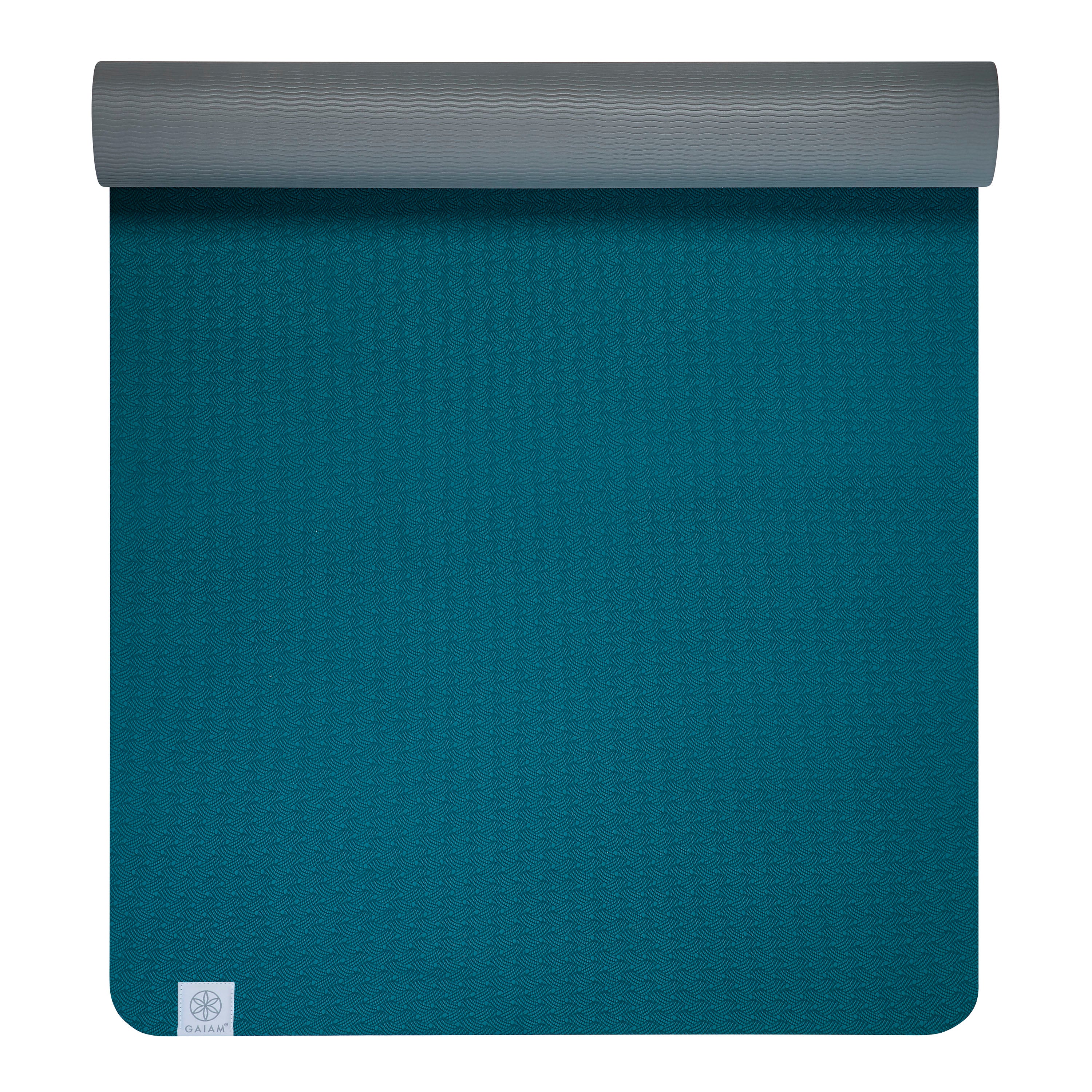 Performance Yoga Mat (6mm) half rolled